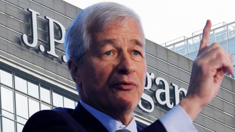 Giám đốc điều hành JPMorgan Jamie Dimon cảnh báo mọi người nên cẩn thận khi đầu tư vào tiền điện tử với lý do ‘Không có giá trị nội tại’