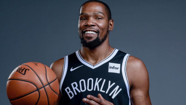 Huyền thoại NBA Kevin Durant tham gia Coinbase để giúp quảng bá thương hiệu của sàn giao dịch tiền điện tử